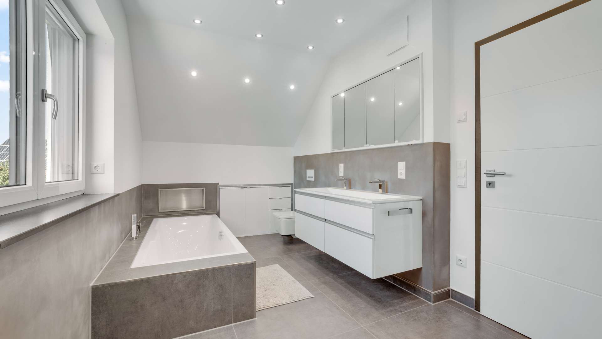 Badezimmer 1 OG