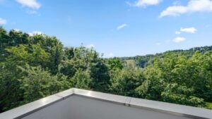 WE 1: Aussicht Dachterrasse OG