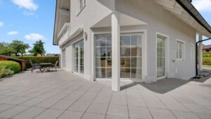 Terrasse EG