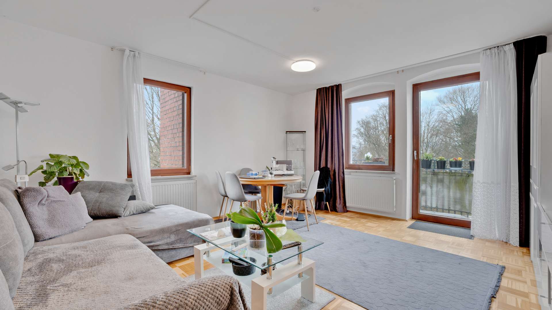 WE 2: Wohnzimmer - 3. OG