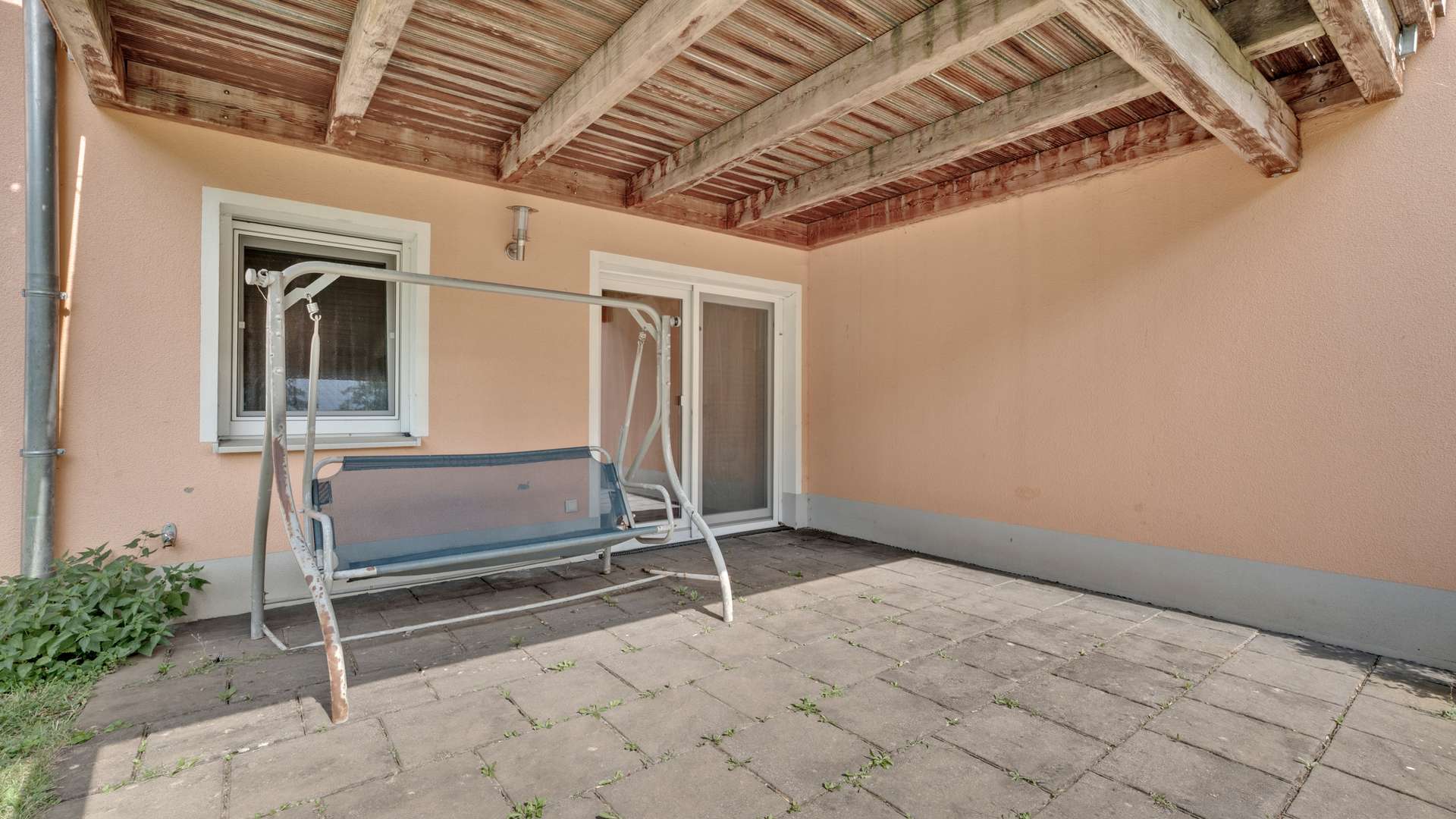 UG - Überdachte Terrasse