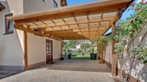 Carport / Hauseingang