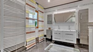Badezimmer OG