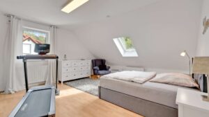 WE 2 - Schlafzimmer - OG