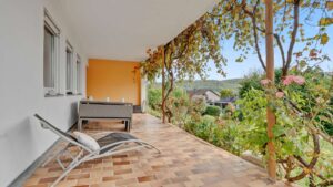 UG - Überdachte Terrasse