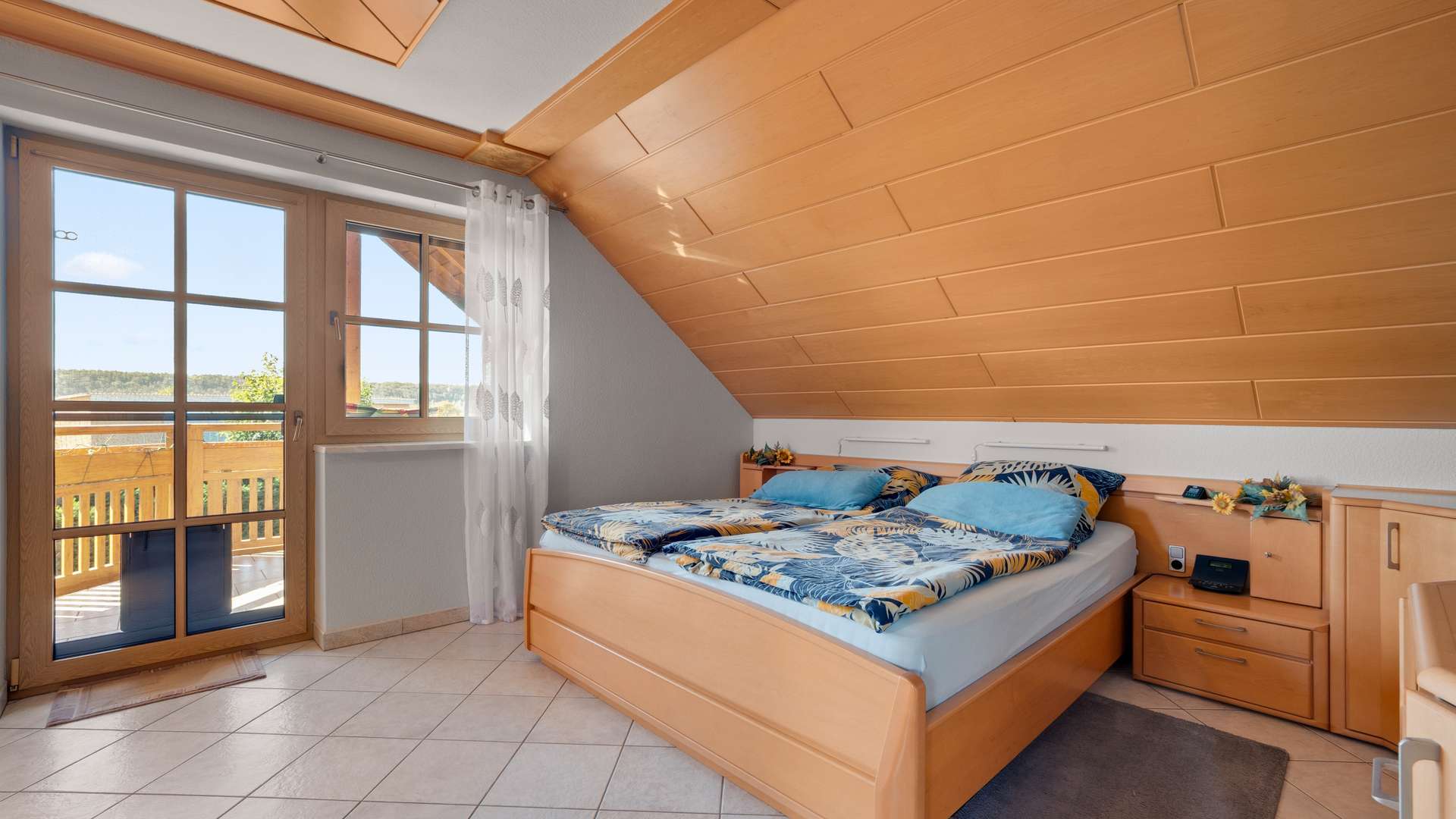 DG - Schlafzimmer
