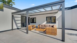 EG - Überdachte Terrasse